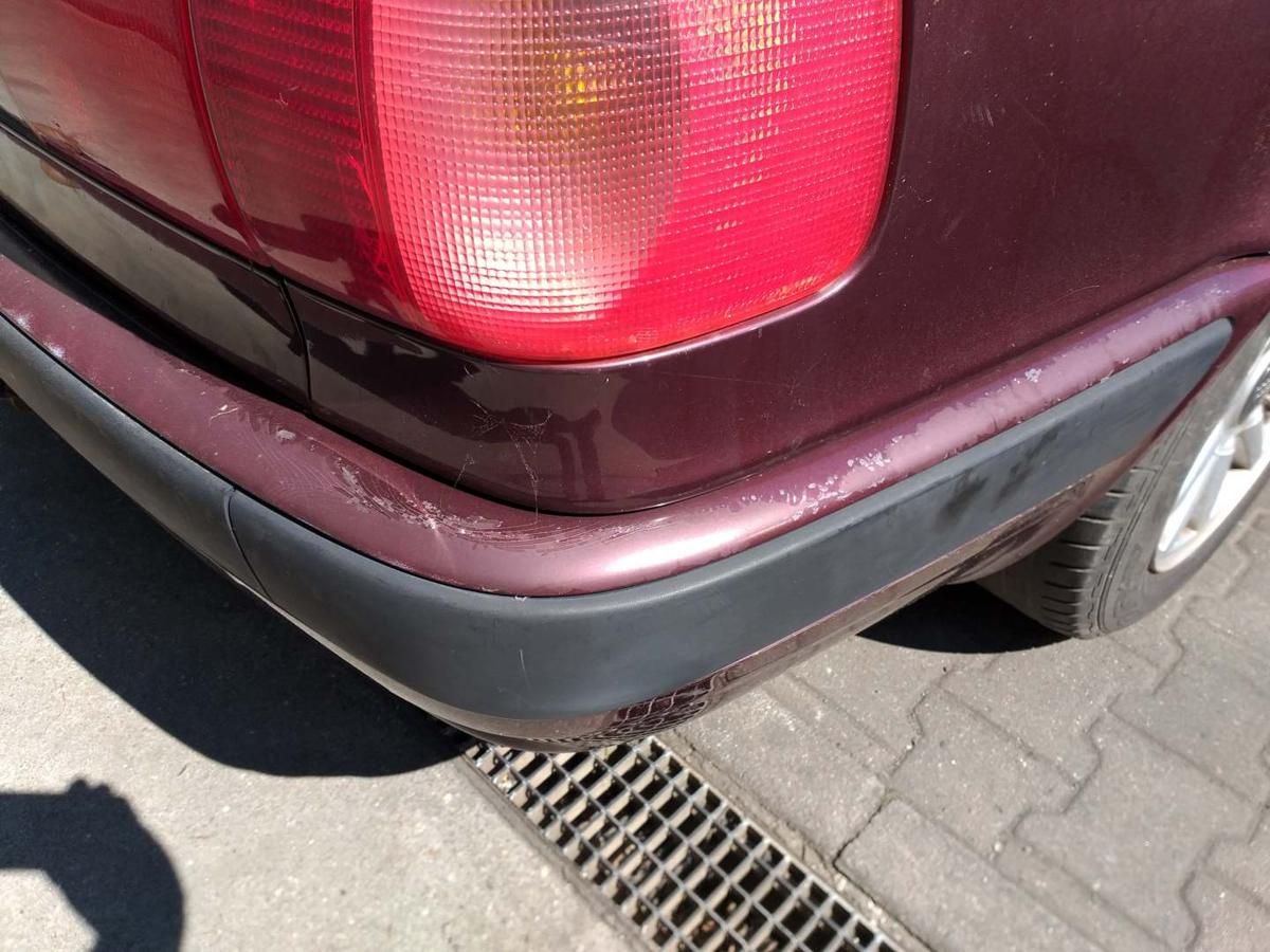 Audi 80 B4 original Stoßstange Stossfänger hinten Weinrot LZ3T Limousine Bj.1992
